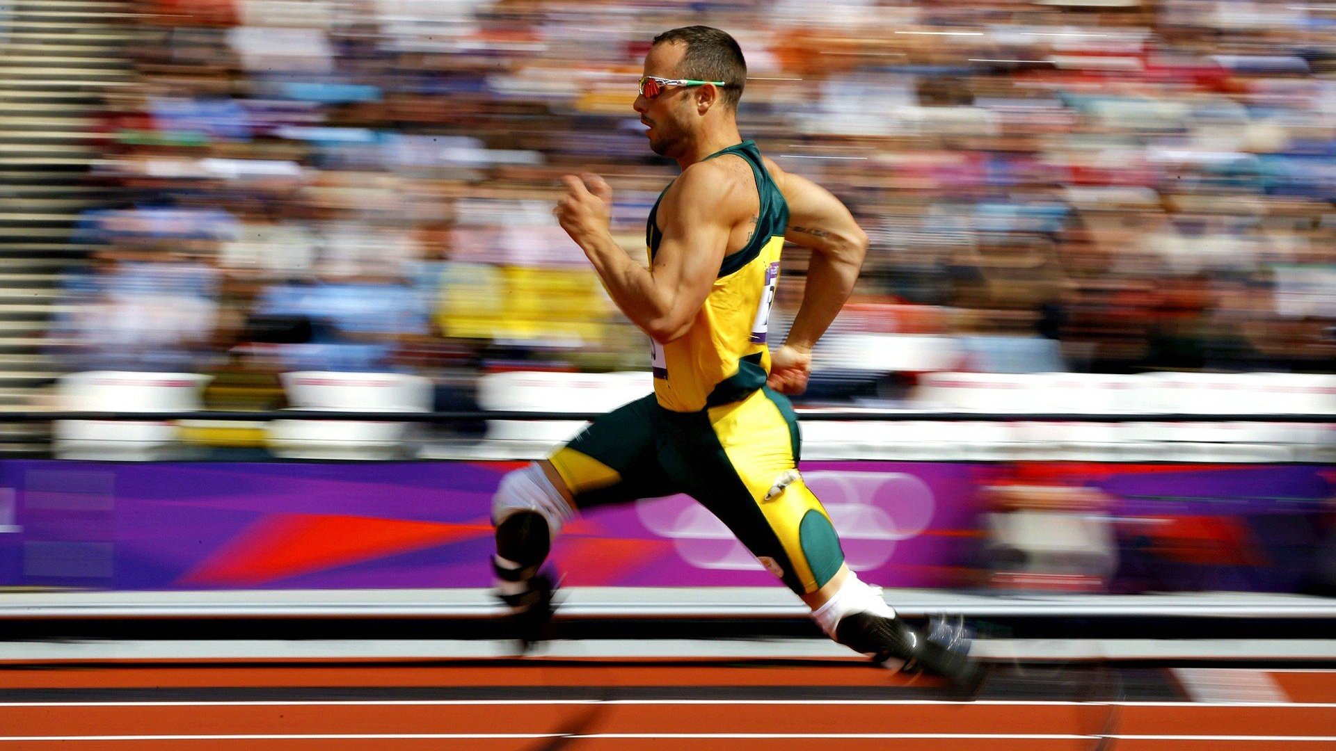 墨西哥队前锋苏亚雷斯在巴黎奥运会上表现出色,西班牙球员苏亚雷斯